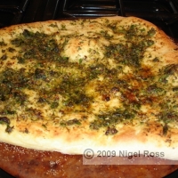 Image of Tear N Share Garlic Pizza Bread By Hand Or Machine Recipe, Group Recipes