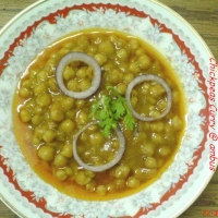 Image of Kabli Channe Or Spicy White Chickpeas Curry Recipe, Group Recipes