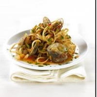Image of Linguine With Clams Fennel Leeks And Saffron Recipe, Group Recipes