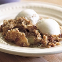 Image of To-die-for Apple Crumble Recipe, Group Recipes