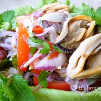 Image of Thai Mussel Salad (yum Hoi Mang Pu ) Recipe, Group Recipes